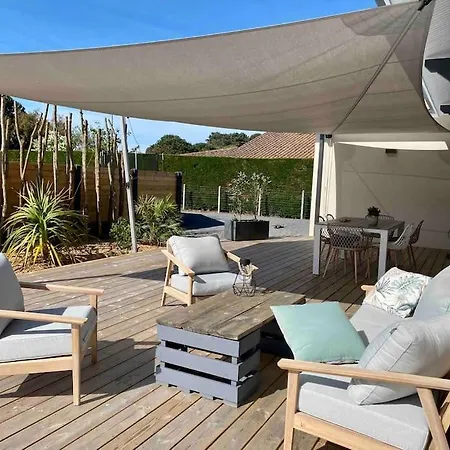 Hébergement de vacances Entre Océan Et Bassin, Piscine Chauffée