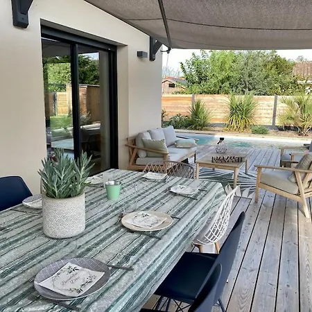 Entre Ocean Et Bassin, Piscine Chauffee Dom wakacyjny